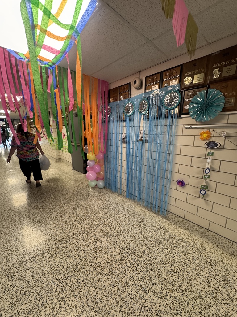 Homecoming Decorating