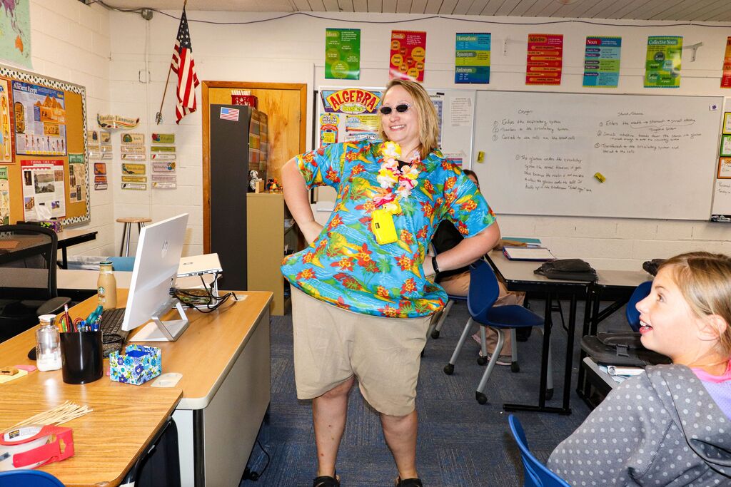 Tourist vs. Beach Bum