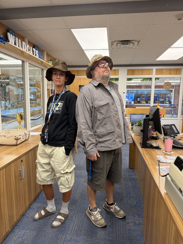 Tourist vs. Beach Bum