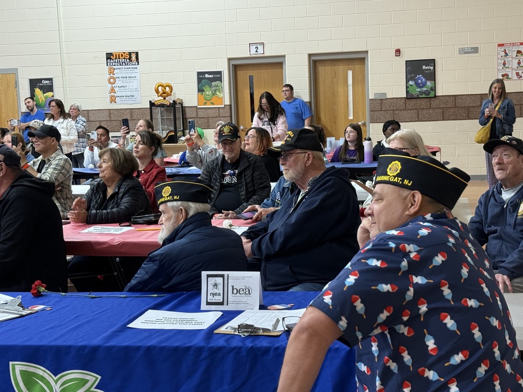 Picture of veterans in the crowd. 