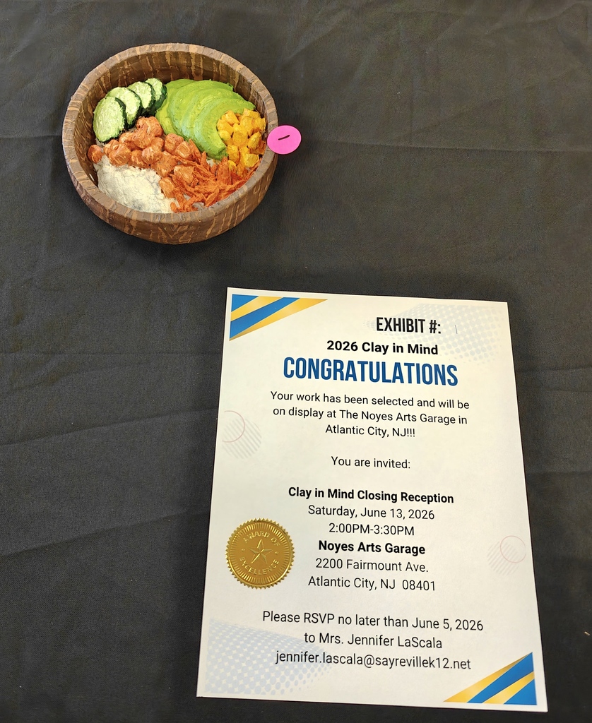 Image of the ceramic sculpture, a small bowl that contains rice, cucumbers,  carrots, avocado, and cubed chicken.