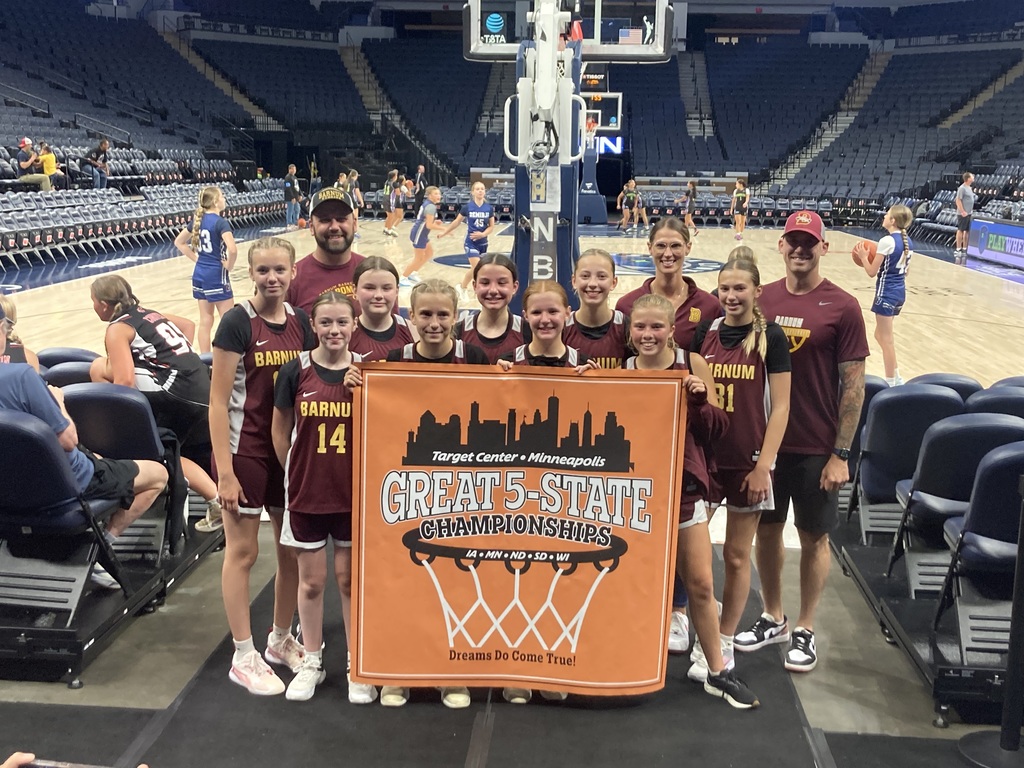 7th grade girls basketball  team