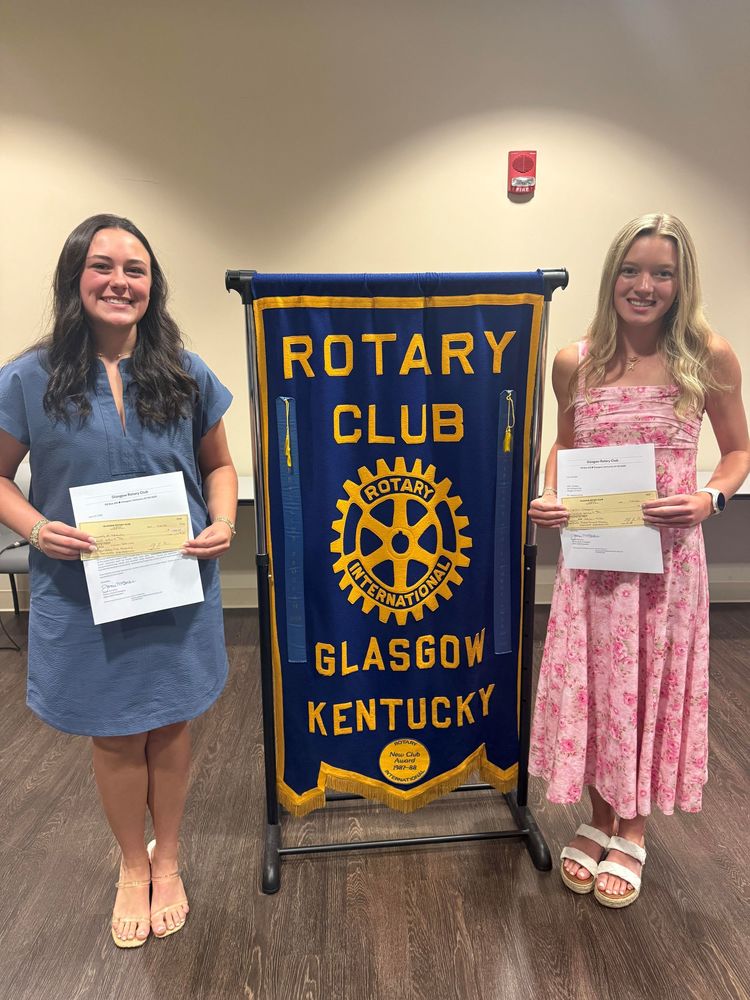 Lauren Gatewood and Addyson McFall