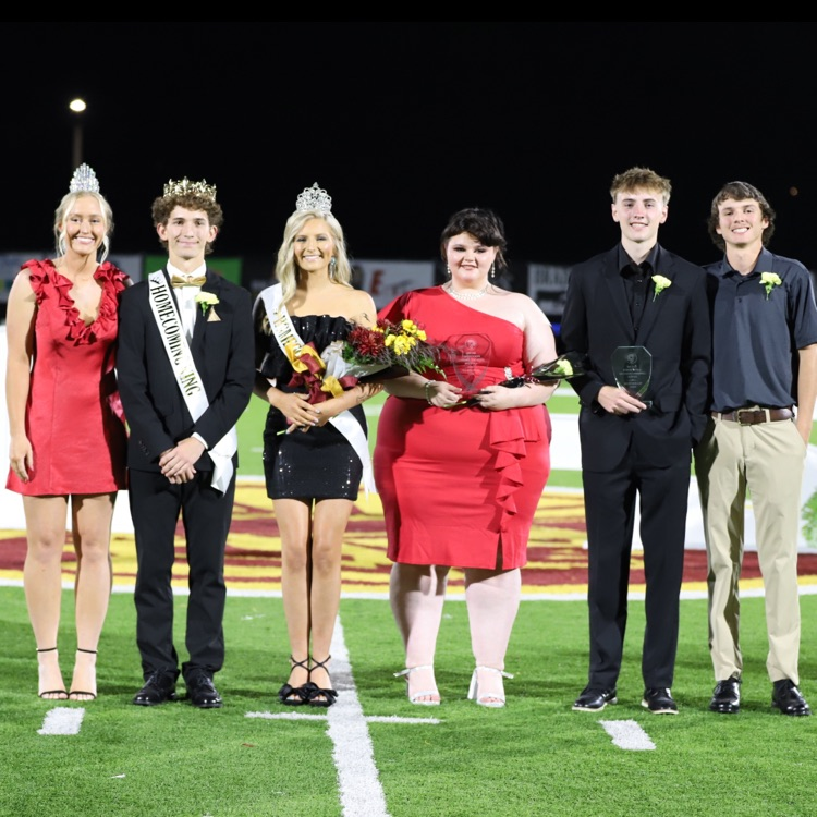 2025 BCHS King and Queen Konner Grubbs and Kinleigh Hurt and runner-up Ben Blackburn and Ivy Carby 