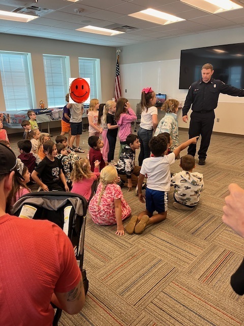 1st grade to the Fire Station