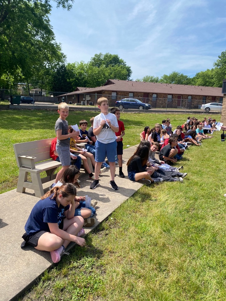 5th Grade Paper Airplane Throwing Contest