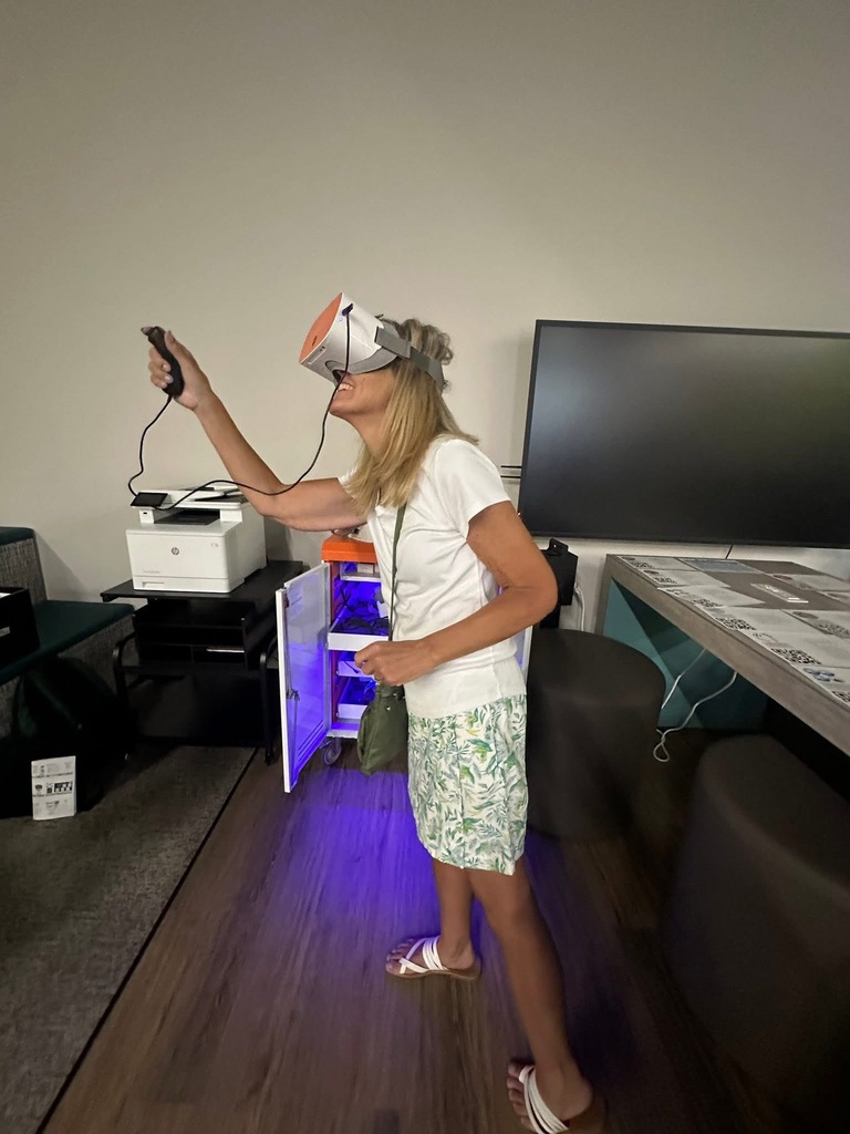 Our AR/VR Goggles allow you to explore virtual and augmented reality content to enhance educational lessons. 