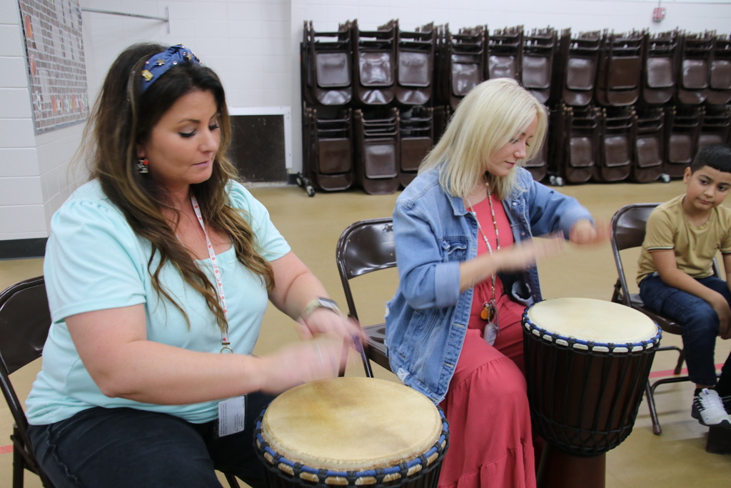 Drumming Up Character!    This past Tuesday, our students enjoyed School Drum Day!  Mr. Steve at Dancing Drum led our students through rhythms and songs about fairness, responsibility, teamwork, and caring for others.    It was truly a "drum"-atic event with fun had by all!  To contribute to the Dancing Drum Program and support future musical events at our school, please visit the School Window payment platform our website and scroll within the MUSIC/CHORUS category.