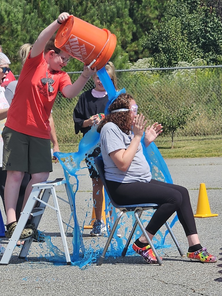 Students and staff had a great time on Friday during the PTCO Slime Day!