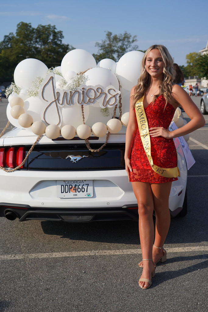 Zoe Bailey at homecoming parade