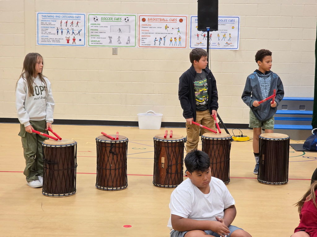 Students in kindergarten through 5th grade enjoyed the Dancing Drum interactive presentation during Special Areas today! Thank you to everyone who contributed to this in school field trip. If you have not sent in your contribution yet ($5), please do so by this Friday. 