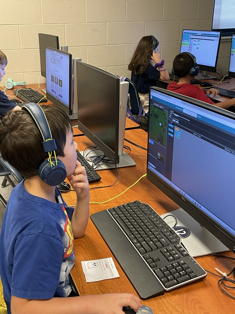 Yesterday in Coding Club students created their own Flappy Bird game using block coding. Our 3rd graders, who have been coding longer, helped coach our 2nd grade new coders!