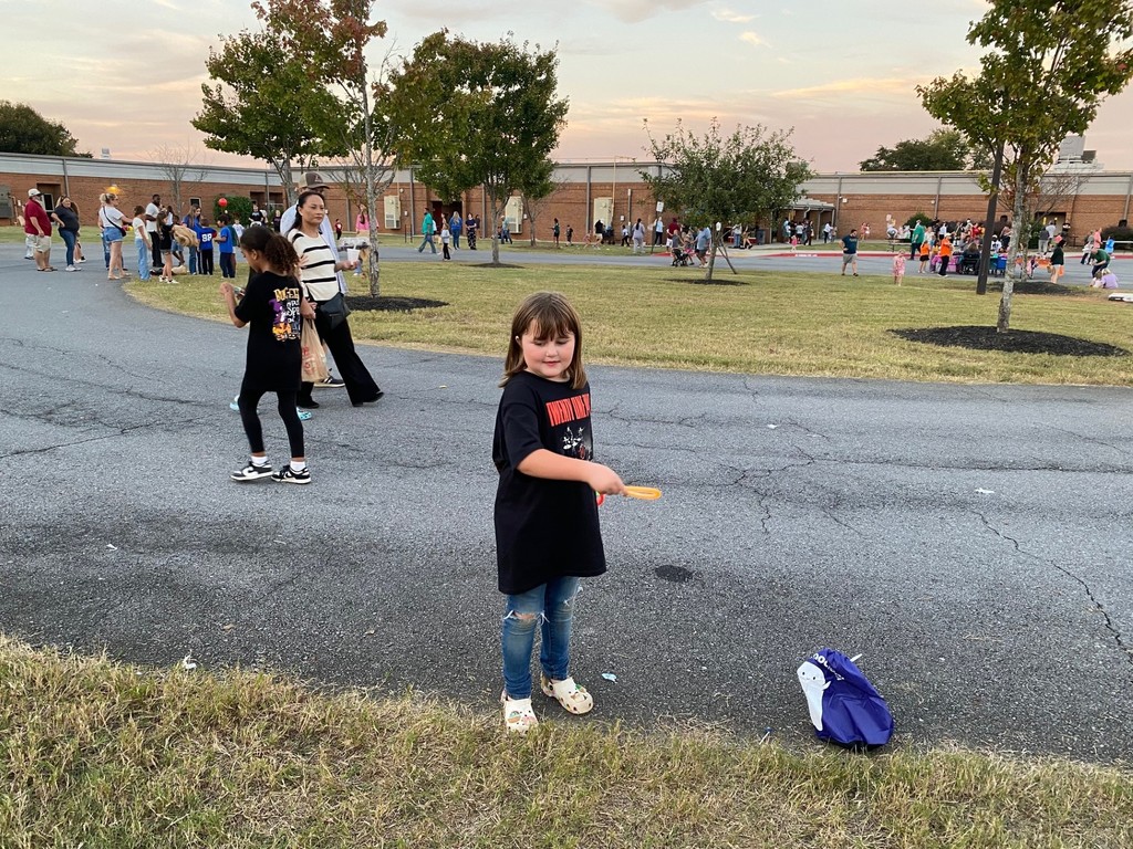 🍂🎉 Thank You, WES Families and Community! 🎉🍂  What an amazing turnout for our Fall Festival! We are so grateful to our parents, volunteers, vendors, and community partners for helping make this event such a huge success. From games and treats to laughter and smiles, it was a night full of fun for everyone! 🧡🎃