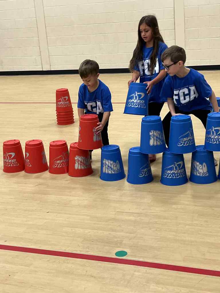 Emerson FCA had a great October huddle! We had 124 students in attendance! It was a great morning full of worship and fun activities!  Thank you to Lisa Lovett for donuts and the amazing message about Jesus being the TRUTH in our lives!!!   If you want to join our FCA Huddle, bring in a signed permission slip at any time during the year! 😊 You can find permission slips in the front office!  We are looking forward to our next FCA Huddle on November 14th @ 7:15am!  #FCABartow #FCA #EmersonFCA