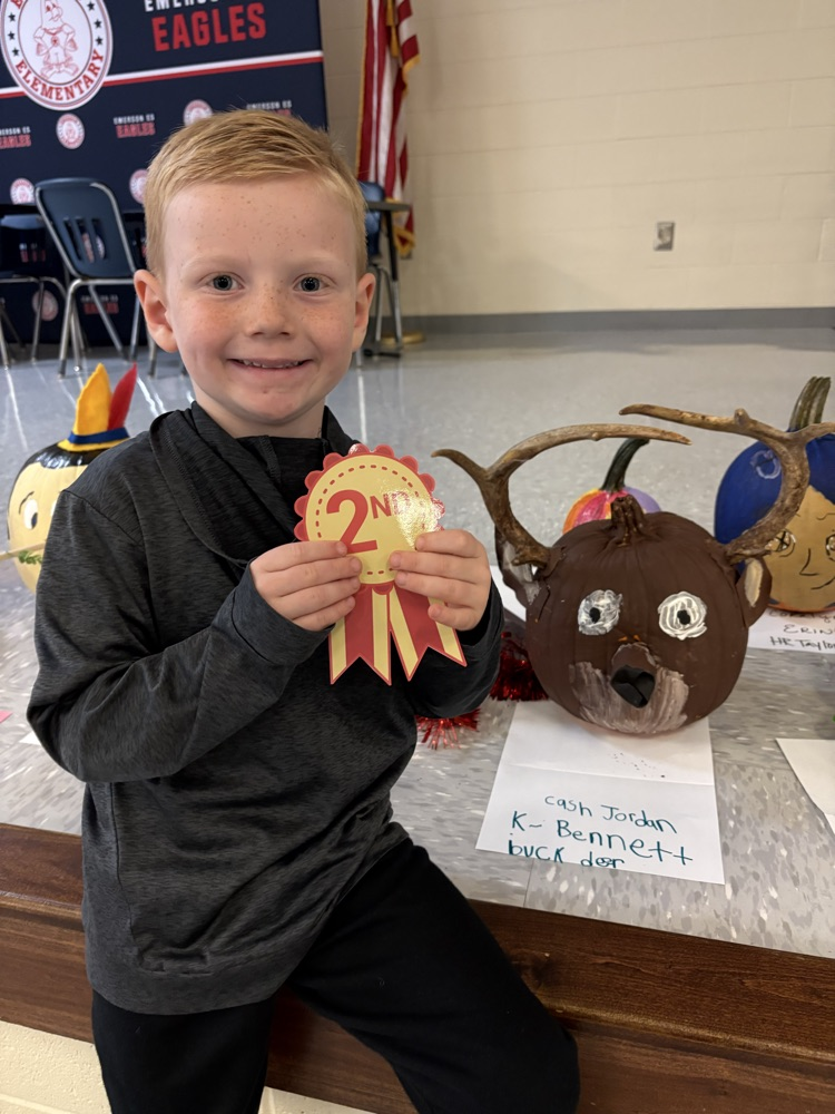 We had a great display of pumpkins for our pumpkin decorating contest! Congratulations to our winners!