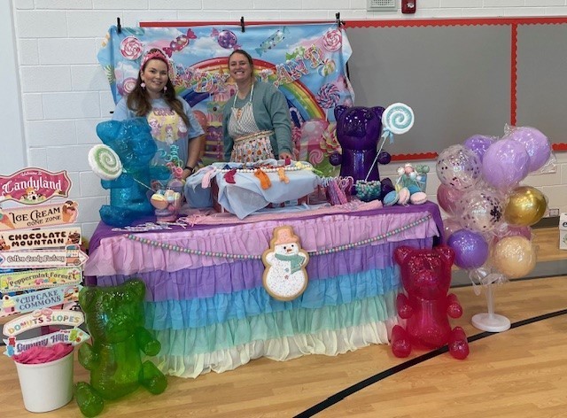 Trunk or treat station