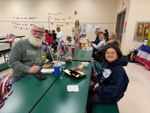 This morning, we were honored to host our WES Veterans Day Breakfast 2025 to celebrate and thank the brave men and women who have served our country. 💙❤️