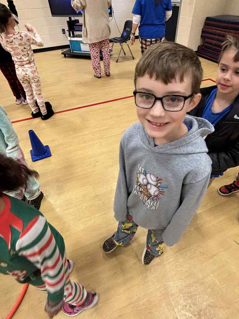 Emerson FCA had a great November huddle! We had 117 students in attendance! It was a great morning full of worship and fun activities!  Thank you to Jessica Lee for the wonderful message about our thankfulness for the GIFT of Jesus and the TRUTH He is in our lives!!! She challenged us all to invite the light of Jesus into our hearts and SHARE the light of Jesus with others!  If you want to join our FCA Huddle, bring in a signed permission slip at any time during the year! 😊 You can find permission slips in the front office!  We are looking forward to our next FCA Huddle on December 12th @ 7:15am!  #FCABartow #FCA #EmersonFCA Write to Lindsey Nasworthy