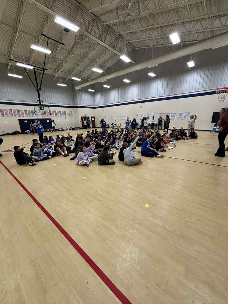 Emerson FCA had a great November huddle! We had 117 students in attendance! It was a great morning full of worship and fun activities!  Thank you to Jessica Lee for the wonderful message about our thankfulness for the GIFT of Jesus and the TRUTH He is in our lives!!! She challenged us all to invite the light of Jesus into our hearts and SHARE the light of Jesus with others!  If you want to join our FCA Huddle, bring in a signed permission slip at any time during the year! 😊 You can find permission slips in the front office!  We are looking forward to our next FCA Huddle on December 12th @ 7:15am!  #FCABartow #FCA #EmersonFCA Write to Lindsey Nasworthy