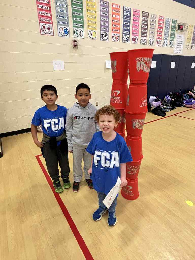 Emerson FCA had a great November huddle! We had 117 students in attendance! It was a great morning full of worship and fun activities!  Thank you to Jessica Lee for the wonderful message about our thankfulness for the GIFT of Jesus and the TRUTH He is in our lives!!! She challenged us all to invite the light of Jesus into our hearts and SHARE the light of Jesus with others!  If you want to join our FCA Huddle, bring in a signed permission slip at any time during the year! 😊 You can find permission slips in the front office!  We are looking forward to our next FCA Huddle on December 12th @ 7:15am!  #FCABartow #FCA #EmersonFCA Write to Lindsey Nasworthy