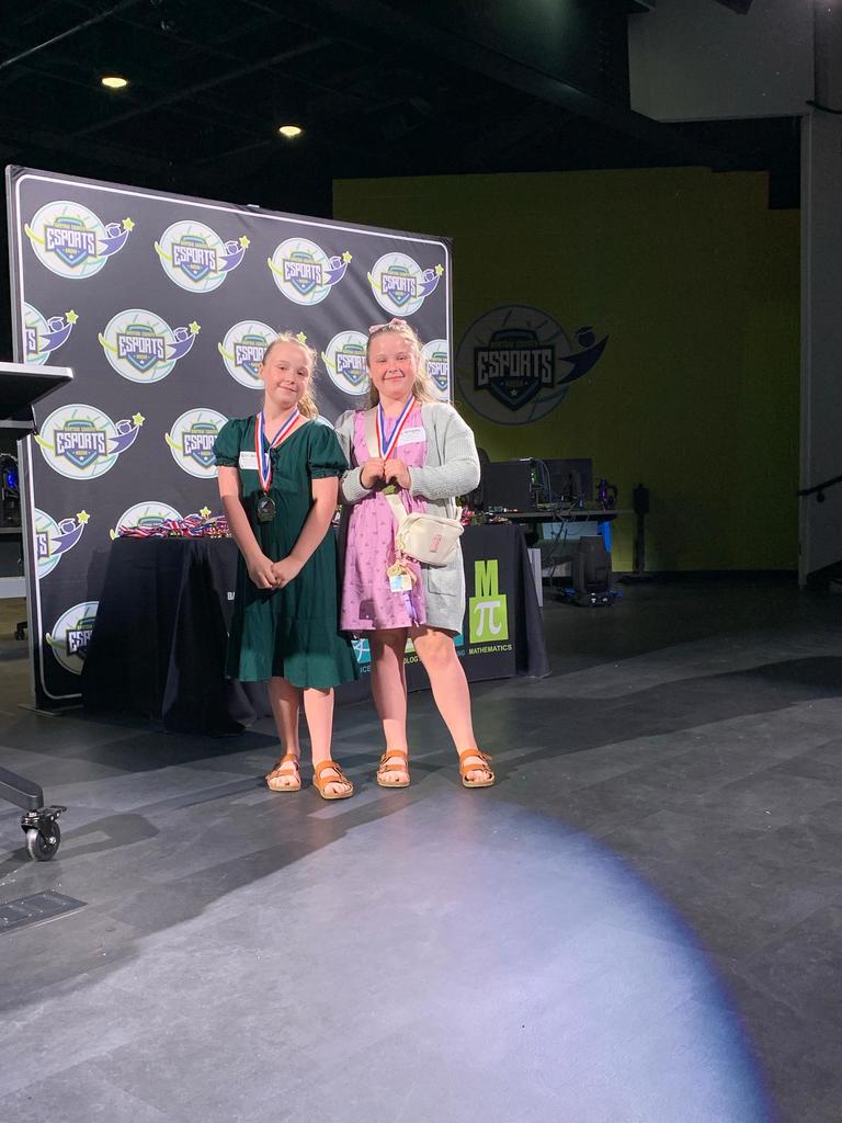 ✨ White Elementary Shines at the Georgia Student Technology Competition! ✨ Yesterday, 32 incredible 3rd–5th grade students represented our school at the county-level Georgia Student Technology Competition—and they made us so proud! We had five projects earn medals, and two first-place teams will be advancing to the regional competition in Rome this January! 🎉💻📱 🏅 1st Place – Audio Production • Alice Pike 🏅 1st Place – Graphic Design • Iona & Violet Wingate 🥈 2nd Place – Video Production • Mason Light & Damien Bell 🥈 2nd Place – Physical Computing • Jaxon Queen 🥉 3rd Place – Graphic Design • Kinsley Larkin & Lily Ragsdale We are so proud of all our students who competed and showcased their creativity, innovation, and hard work. Way to go, Warriors! 💙💛