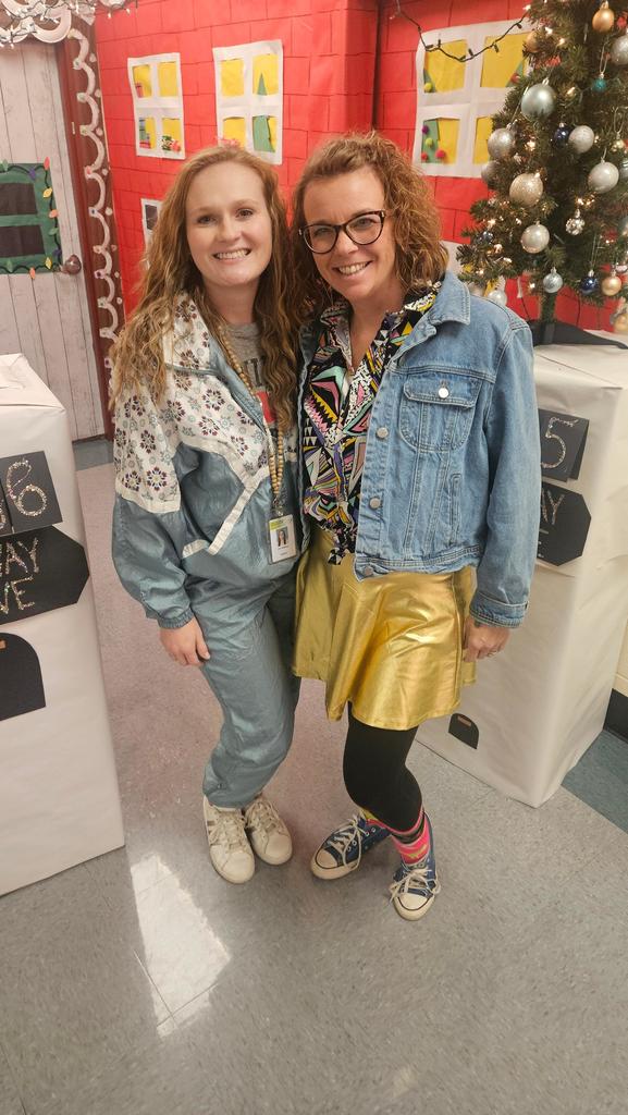 🩷🩵💜It was a 🌟totally rad🌟 80th Day of School. Like, totally! Thanks for celebrating with us!💜🩵🩷