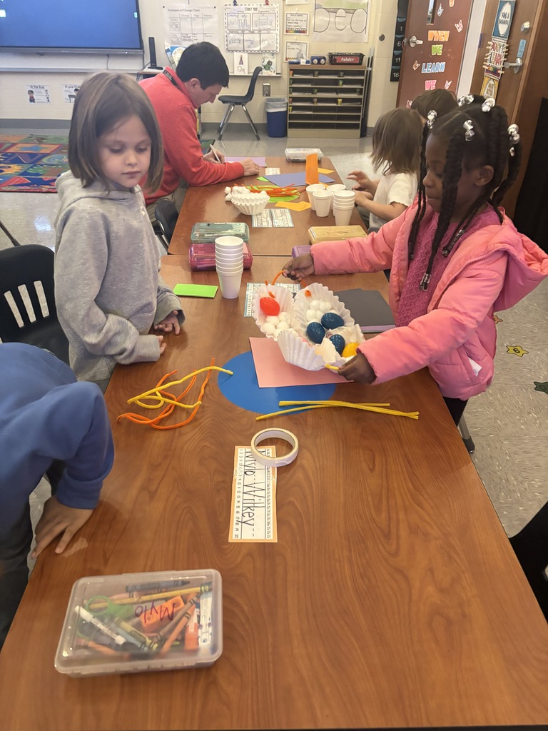 Our students enjoyed showing off their STEM skills during our STEM Showcase yesterday! Students amazed our visitors with their critical thinking skills. Thank you to all of our visitors!