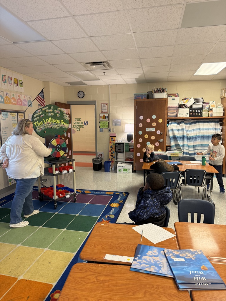 Ms. Kron's and Ms. Smith's classes spelled perfect attendance and got to spin the wheel on Friday. Ms. Kron's class won an ice cream party and Ms. Smith's class won a bread party from Texas Roadhouse! 
