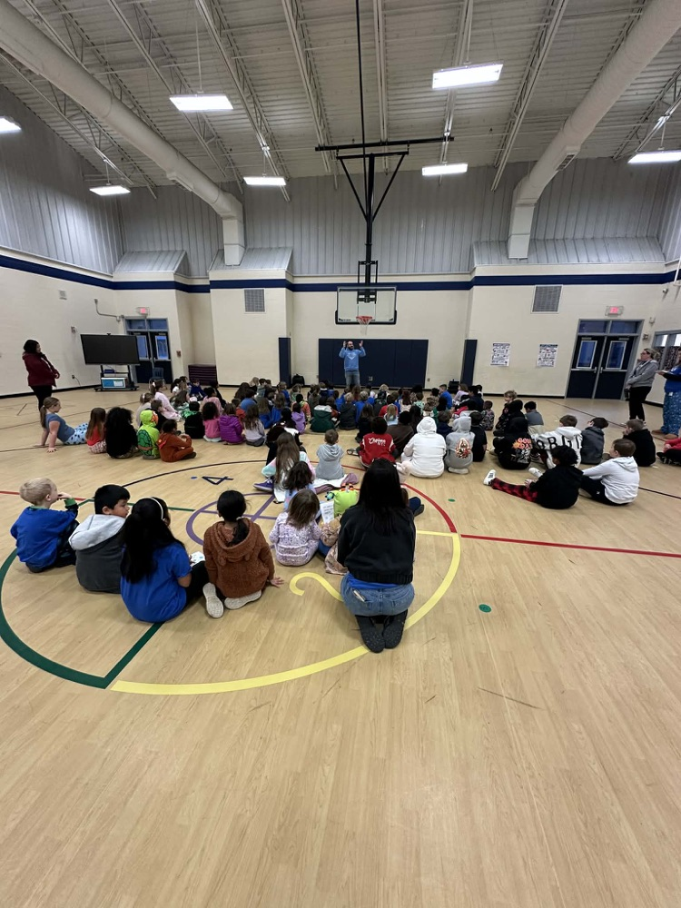 Emerson FCA had a wonderful January huddle! We had 115 students in attendance! It was a great morning full of worship and fun activities!