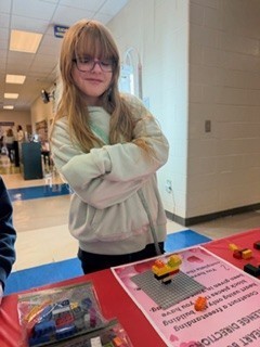 Thank you to everyone who joined us for Family STEM Night! ❤️ It was an evening full of curiosity, creativity, and community. We loved seeing families learning and exploring together. Take a look at some highlights from this special night! 📸✨