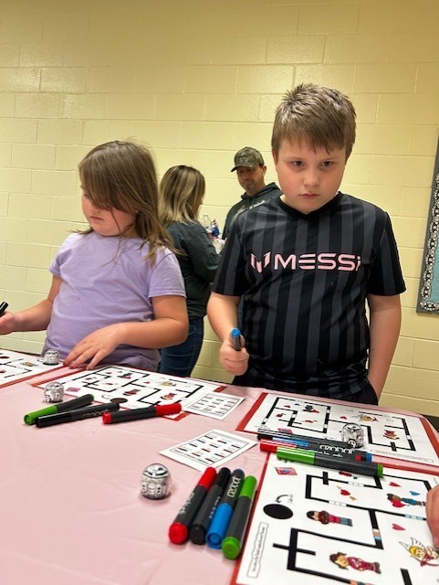Thank you to everyone who joined us for Family STEM Night! ❤️ It was an evening full of curiosity, creativity, and community. We loved seeing families learning and exploring together. Take a look at some highlights from this special night! 📸✨