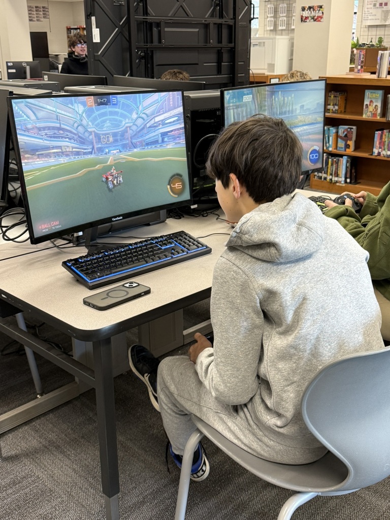 Student playing Rocket League