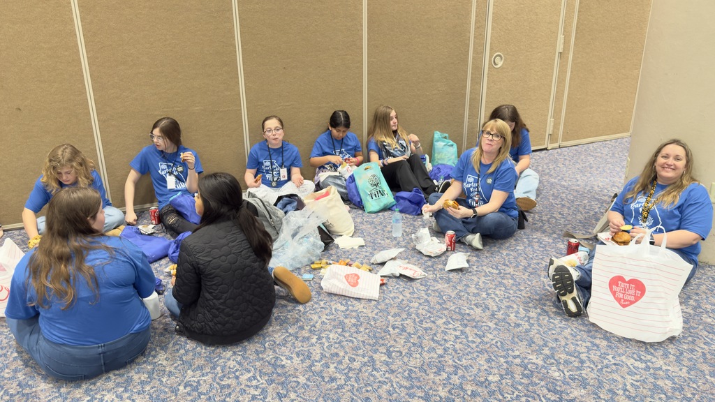 Emerson's Tome Society Book Club went to Athens on Tuesday to take part in TomeCon 2026! Students enjoyed taking part in sessions with authors of books they had read, visiting the vendor fair and the book market, and attending an author event where they were able to personally speak with authors. It was a fun, literacy filled day!