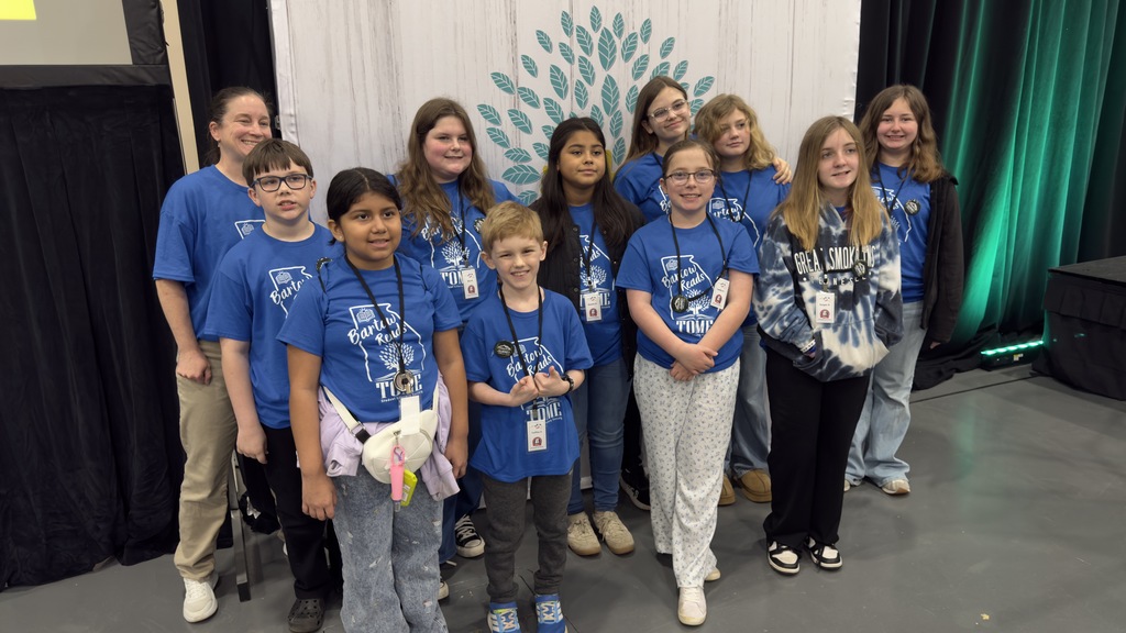 Emerson's Tome Society Book Club went to Athens on Tuesday to take part in TomeCon 2026! Students enjoyed taking part in sessions with authors of books they had read, visiting the vendor fair and the book market, and attending an author event where they were able to personally speak with authors. It was a fun, literacy filled day!