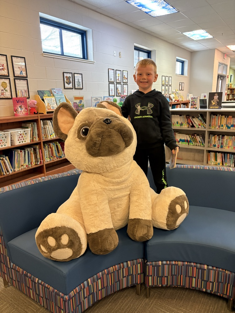 Congratulations to our Read-a-thon winners! Thank you for your support of our Emerson Eagles and the EES Media Center!