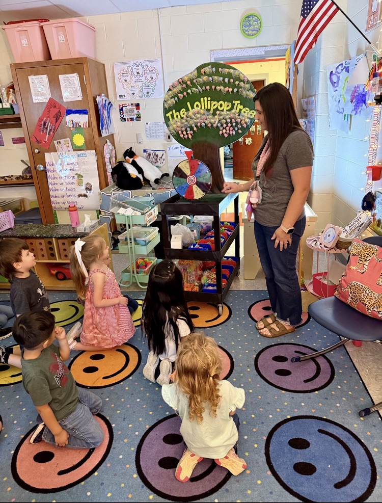 Ms. Snow's class spelled perfect attendance and won extra recess!