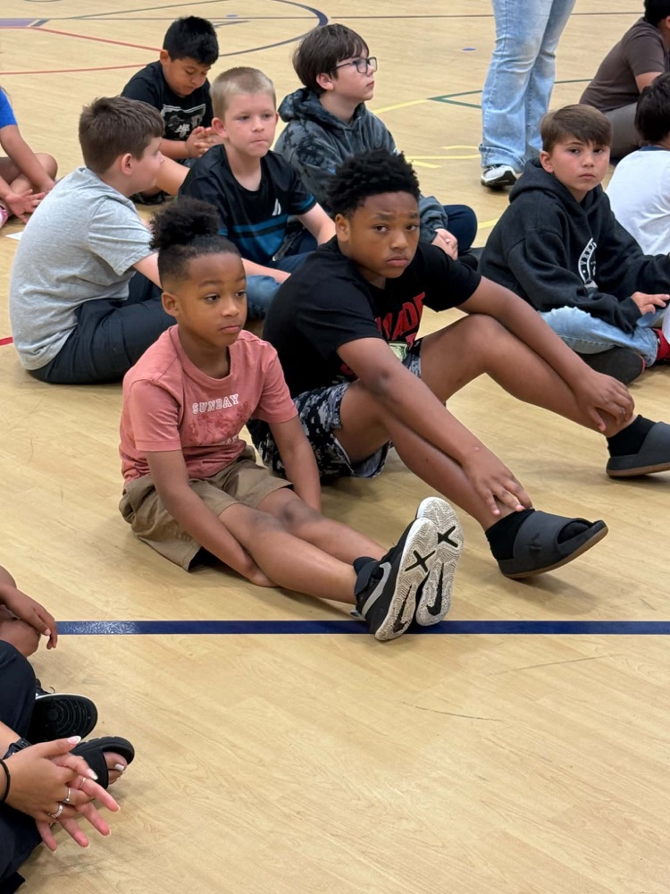 students working together