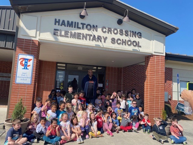 Edwin Lee Wilkins visits Kindergarten