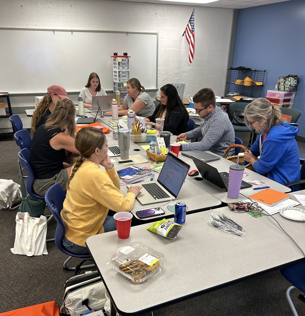 BES Teachers Working