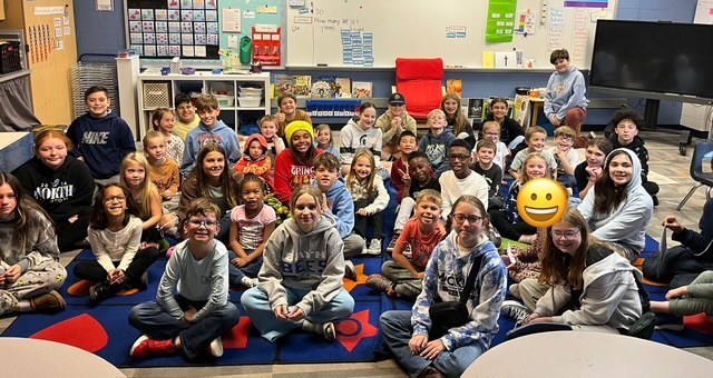 Kindergarten class with 6th grade