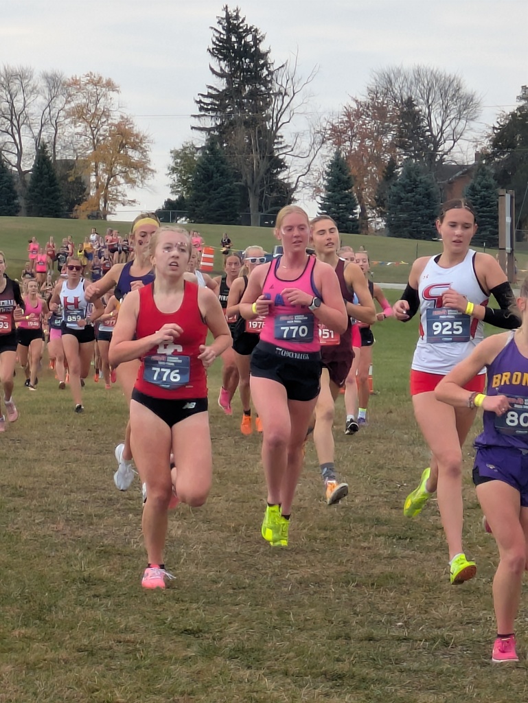 Girls running in the meet