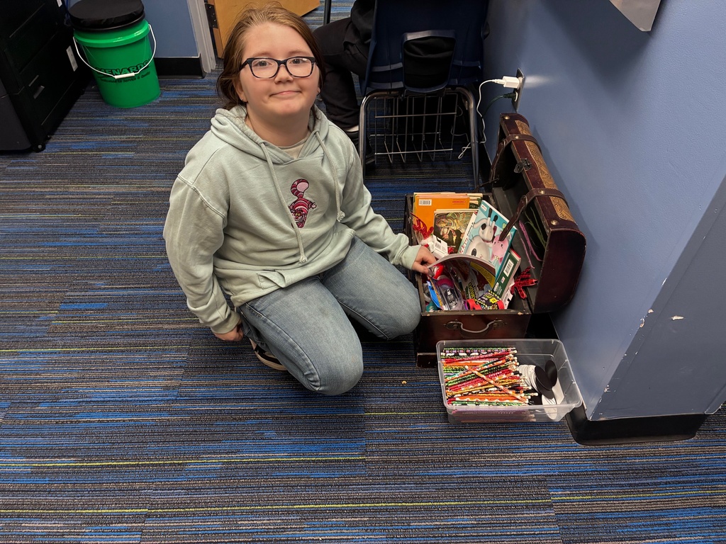 treasure chest  and student