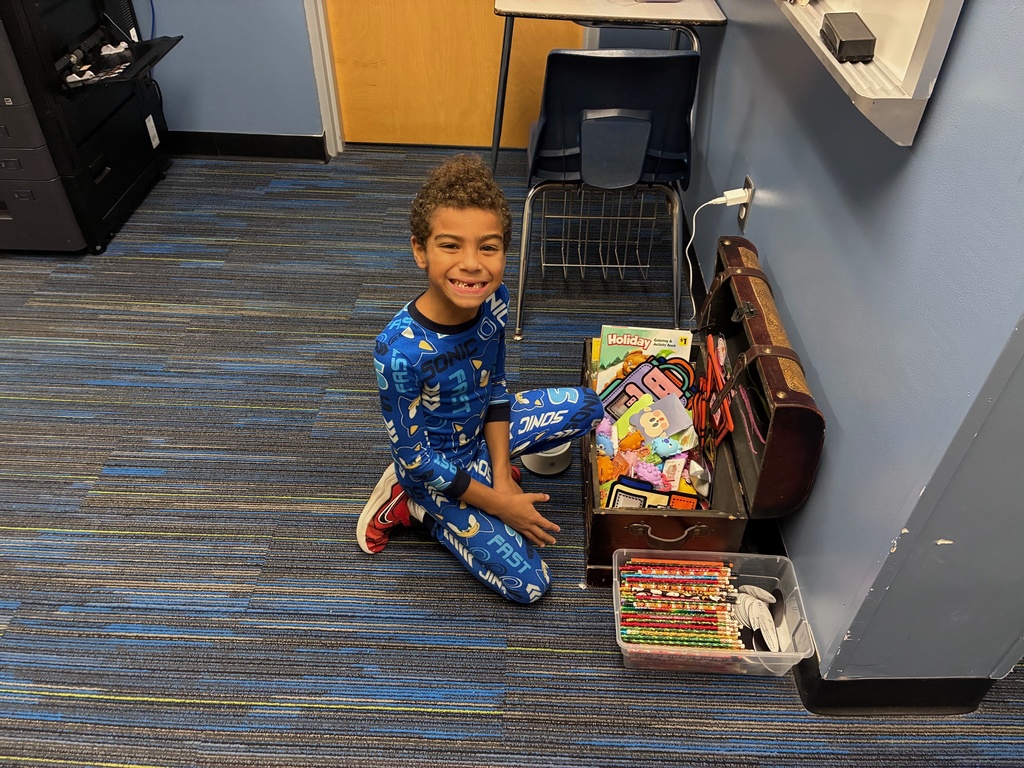 treasure chest  and student