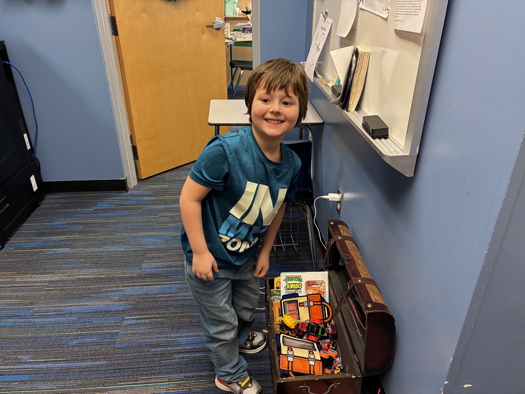 treasure chest  and student