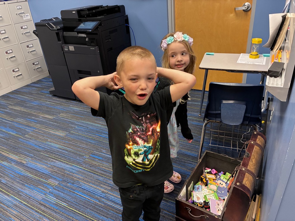 treasure chest  and students