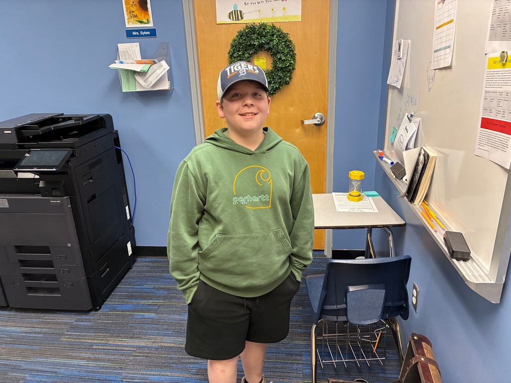 treasure chest  and student