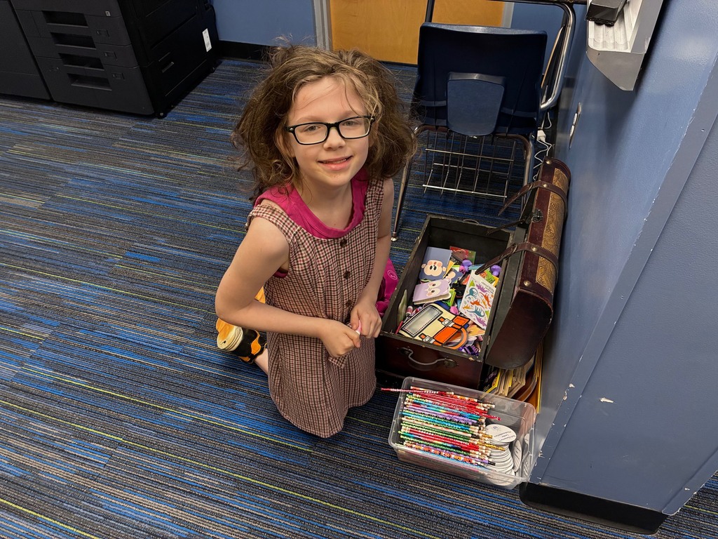 treasure chest  and student