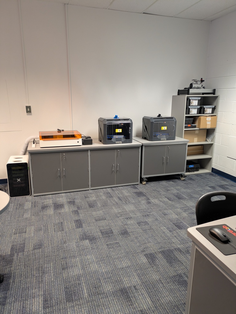 3d printers and laser cutter