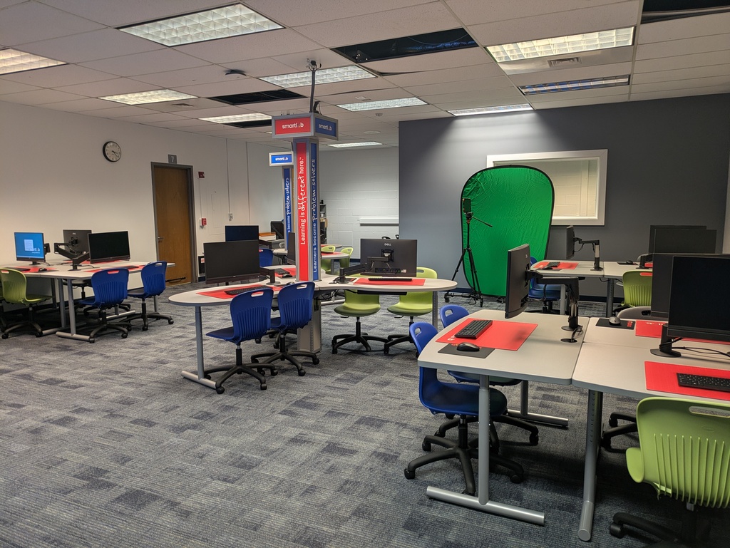 Classroom with workstations and portable pad caster