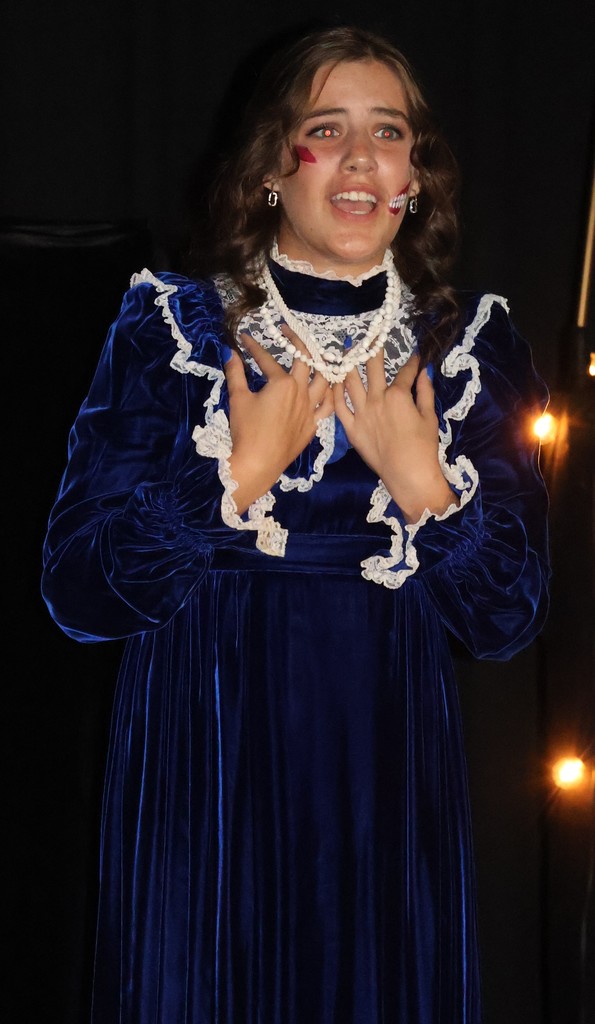 Macey Moore as Bella